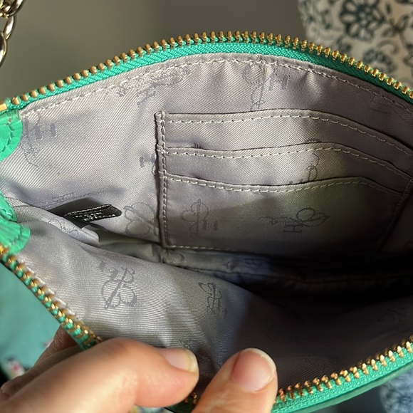 COLE HAAN Green leather crossbody sling - Picture 7 of 10